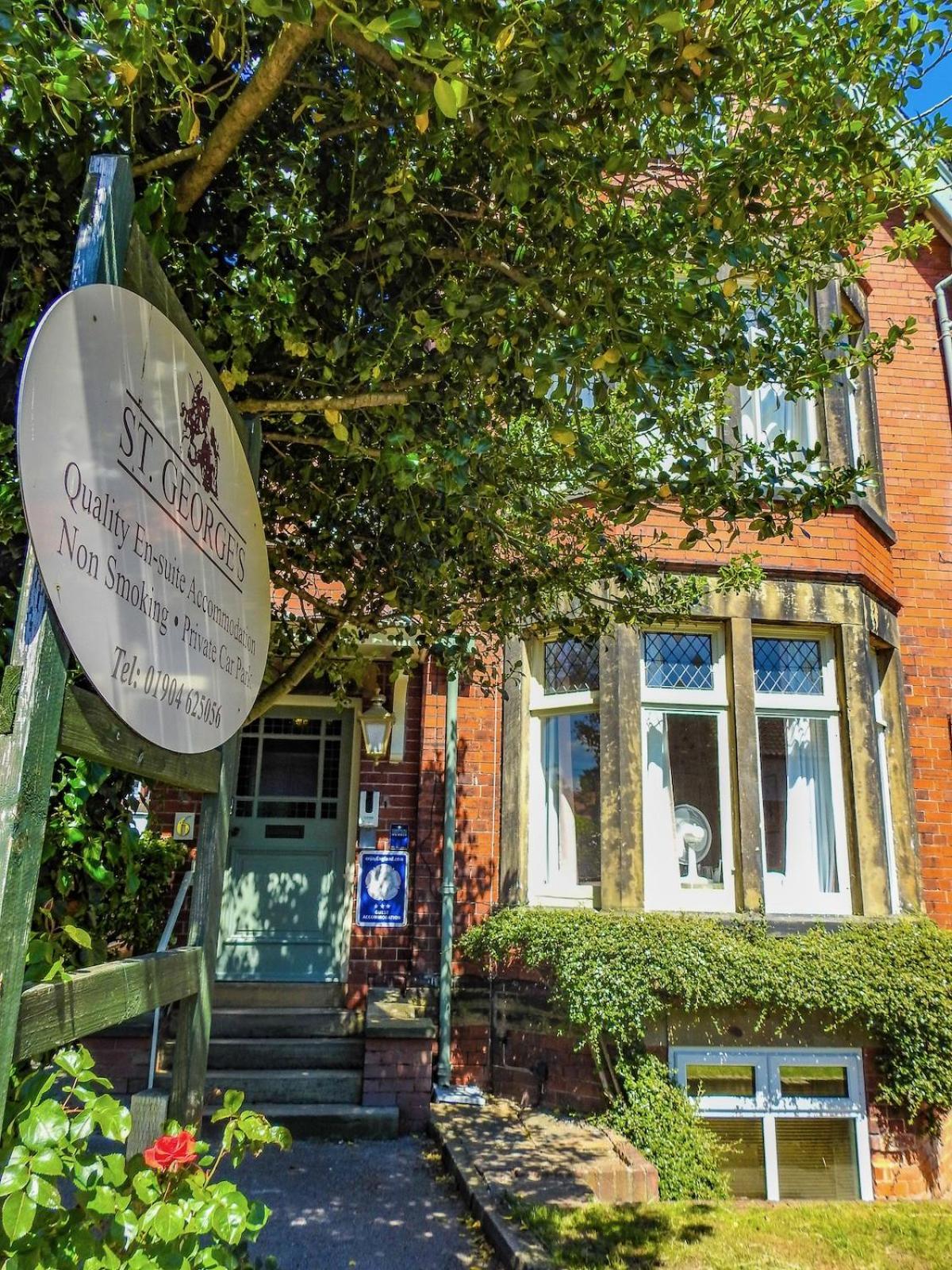 Georges Place York Exterior foto